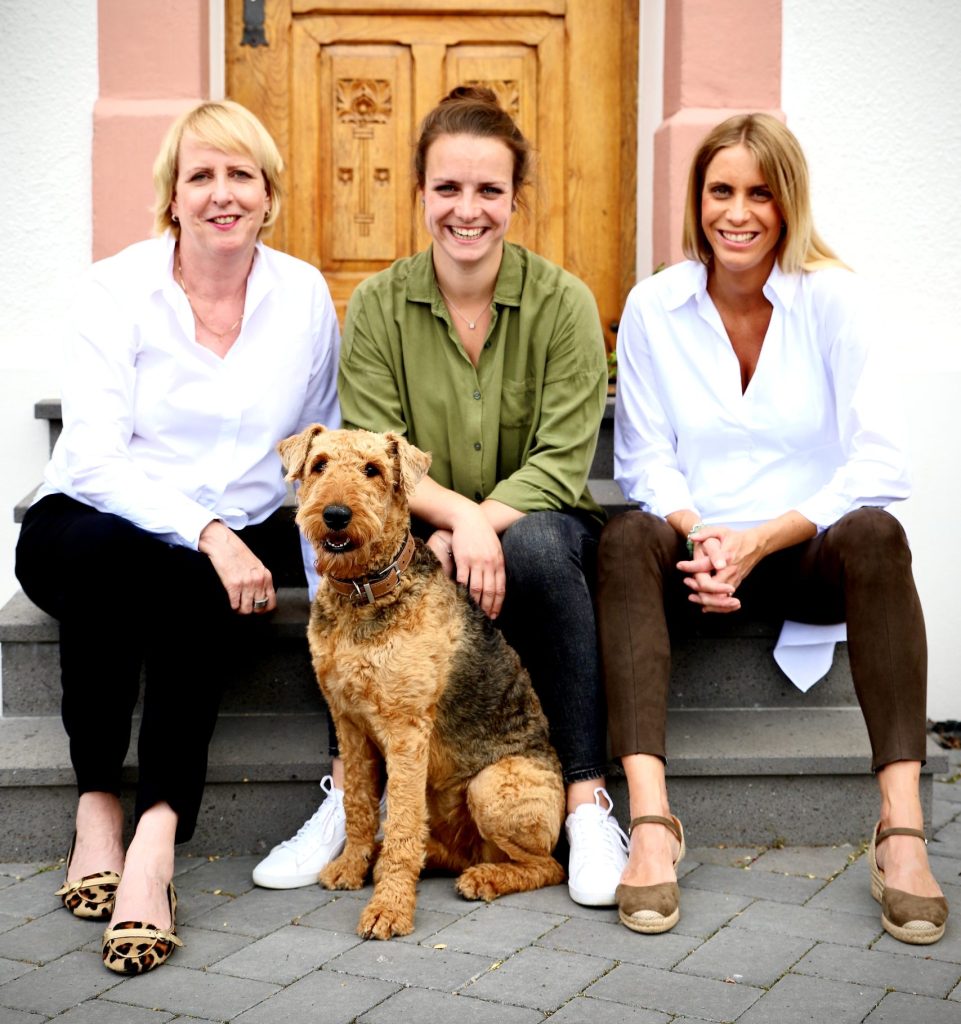 Cordula Endesfelder, Lena Endesfelder und Sarah Endesfelder (v. l.) © Foto: Max Adam